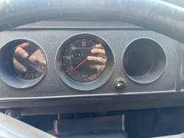 VOLKSWAGEN - KOMBI - 2003/2004 - Branca - R$ 36.000,00