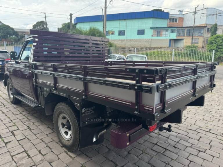 CHEVROLET - D20 - 1992/1992 - Vermelha - R$ 90.000,00