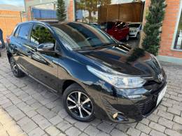TOYOTA - YARIS - 2020/2021 - Preta - R$ 88.000,00