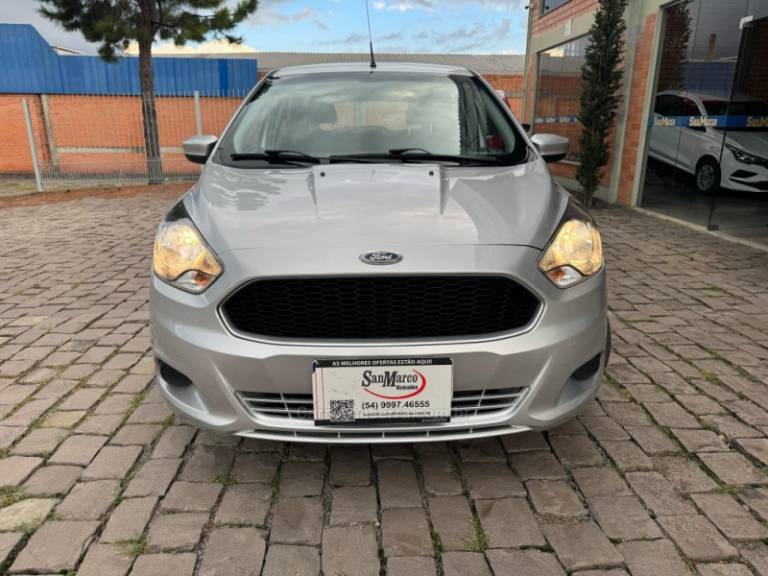 FORD - KA - 2017/2018 - Prata - R$ 50.000,00